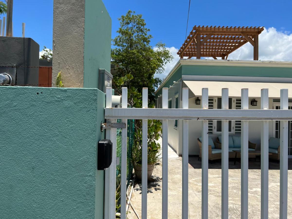 Aguada Beach Condos 외부 사진