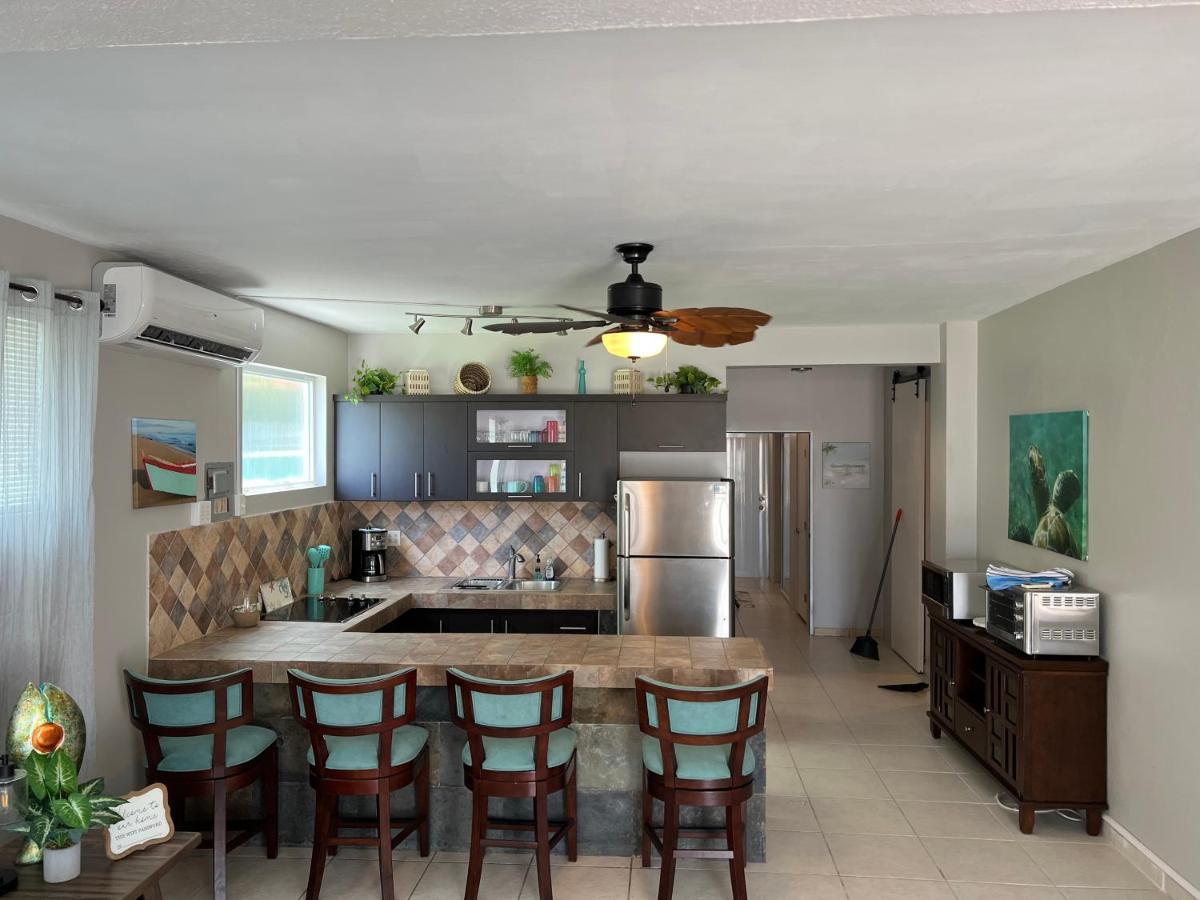 Aguada Beach Condos 외부 사진