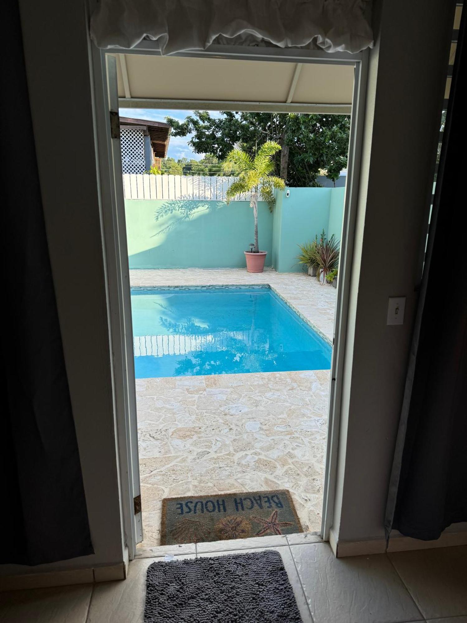 Aguada Beach Condos 외부 사진